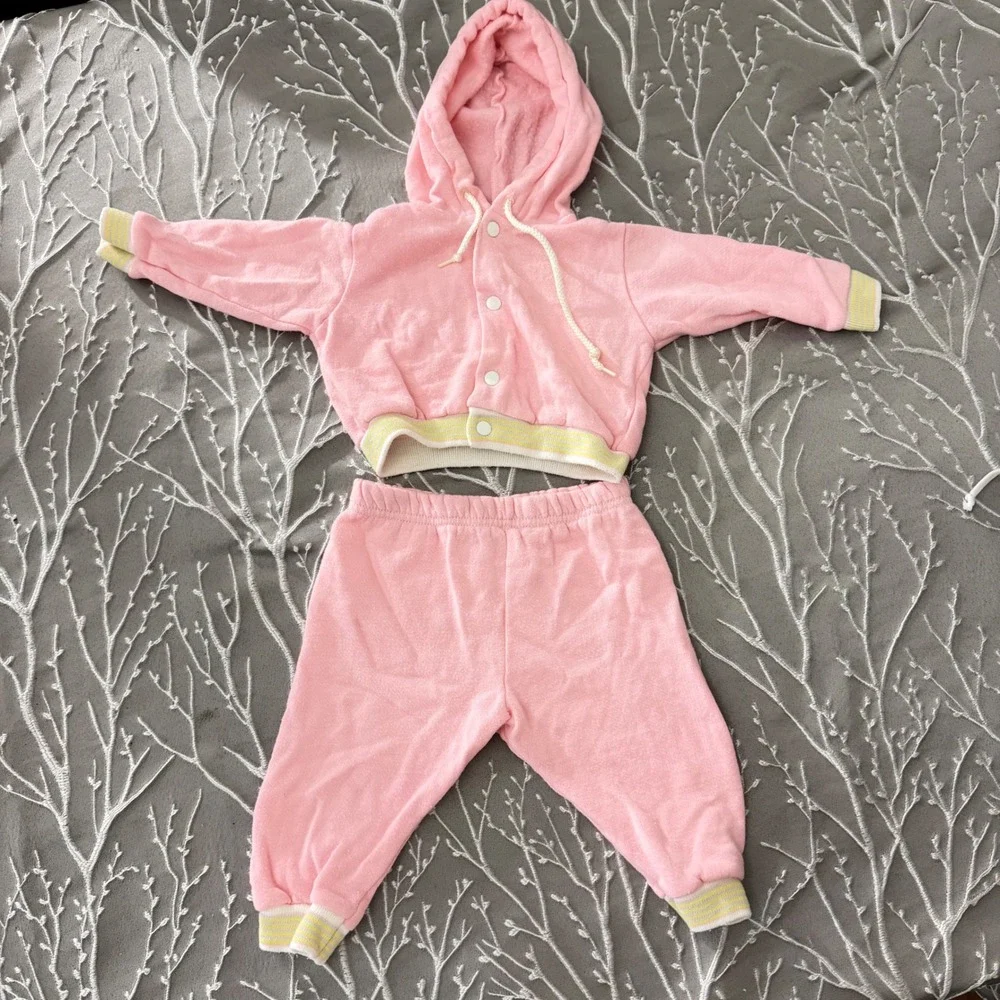 Vintage Pink Knit Baby Tracksuit Set Hooded Sweatshirt Joggers‎ 12 Months